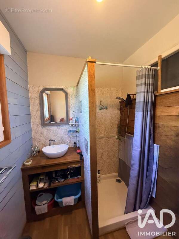 Maison 148 m² à Guern  - photo 9