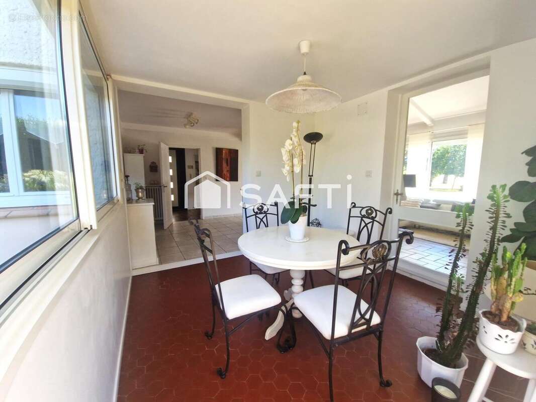 Maison 134 m² à Lorp-Sentaraille  - photo 7