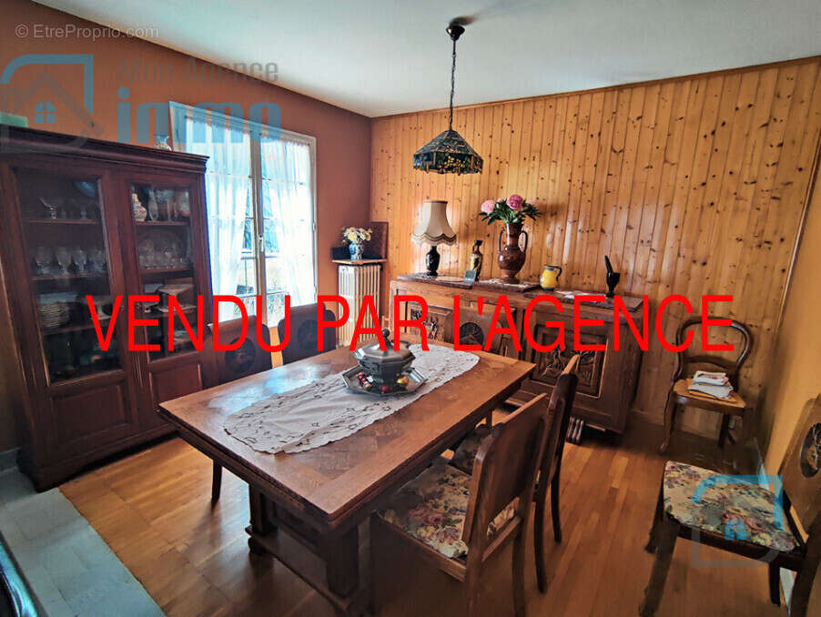 Maison à MEHUN-SUR-YEVRE