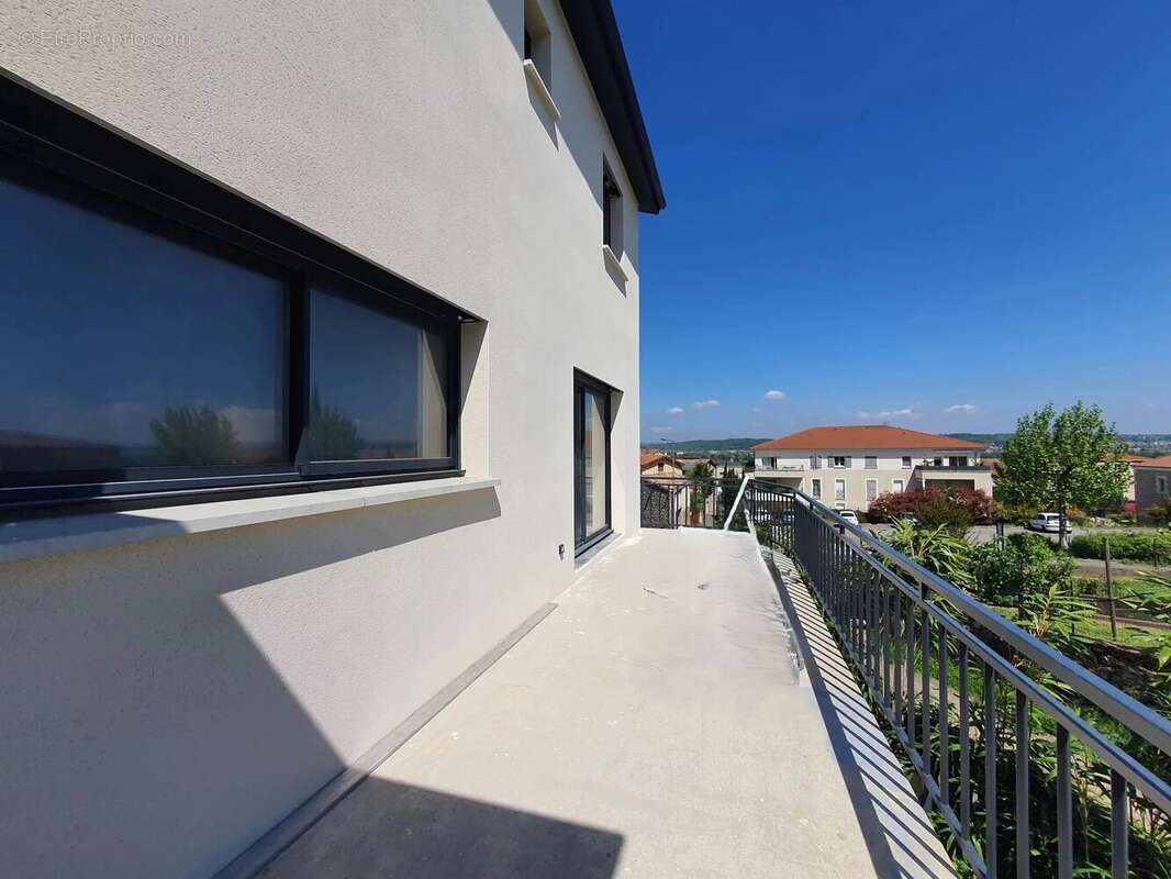 Maison à SAINT-PIERRE-DE-BOEUF