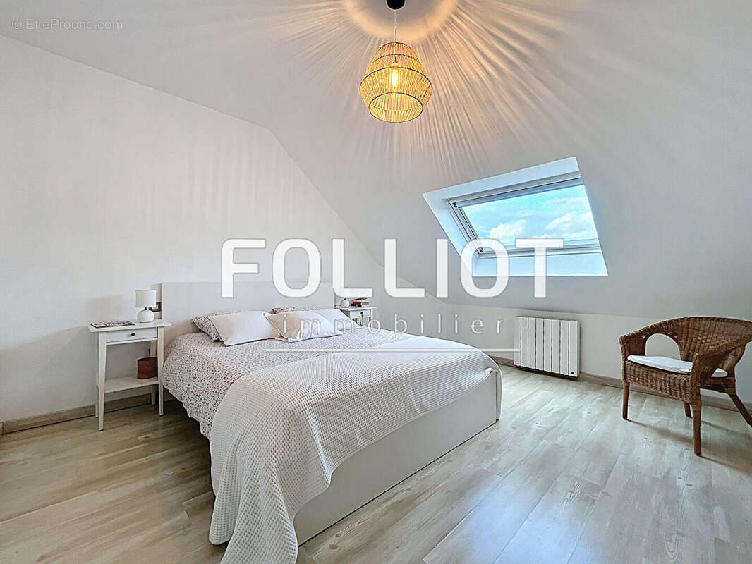 Maison à LINGREVILLE