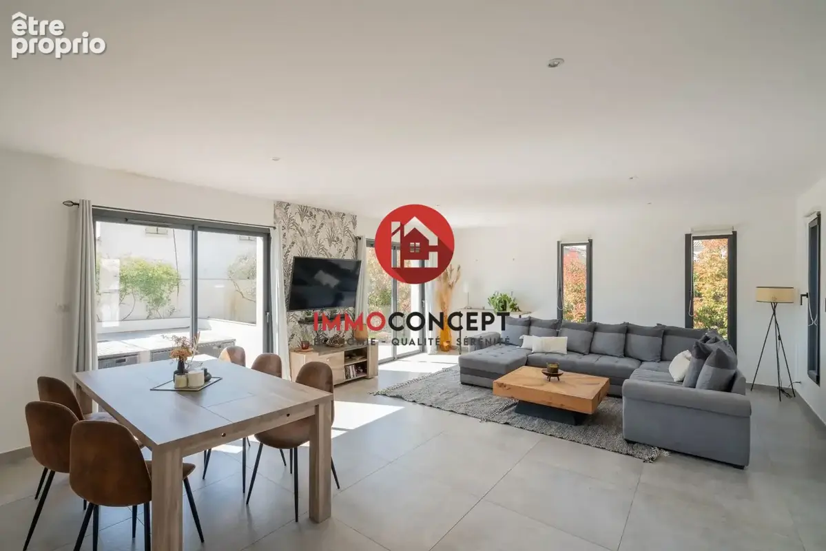 Maison 4 pièces 149 m² à vendre à Roquemaure (30150) - photo 3