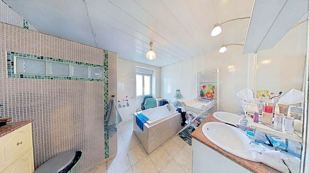 Maison à vendre 7 pièces DAMPIERRE (39) - photo 5