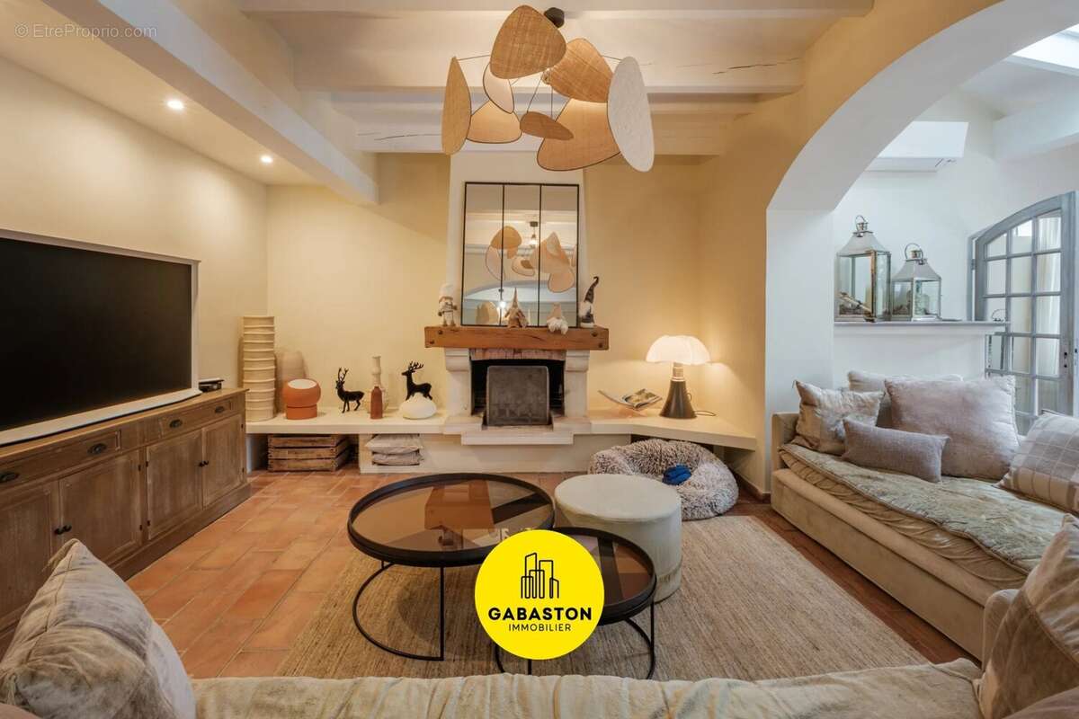 Maison à MARSEILLE-9E