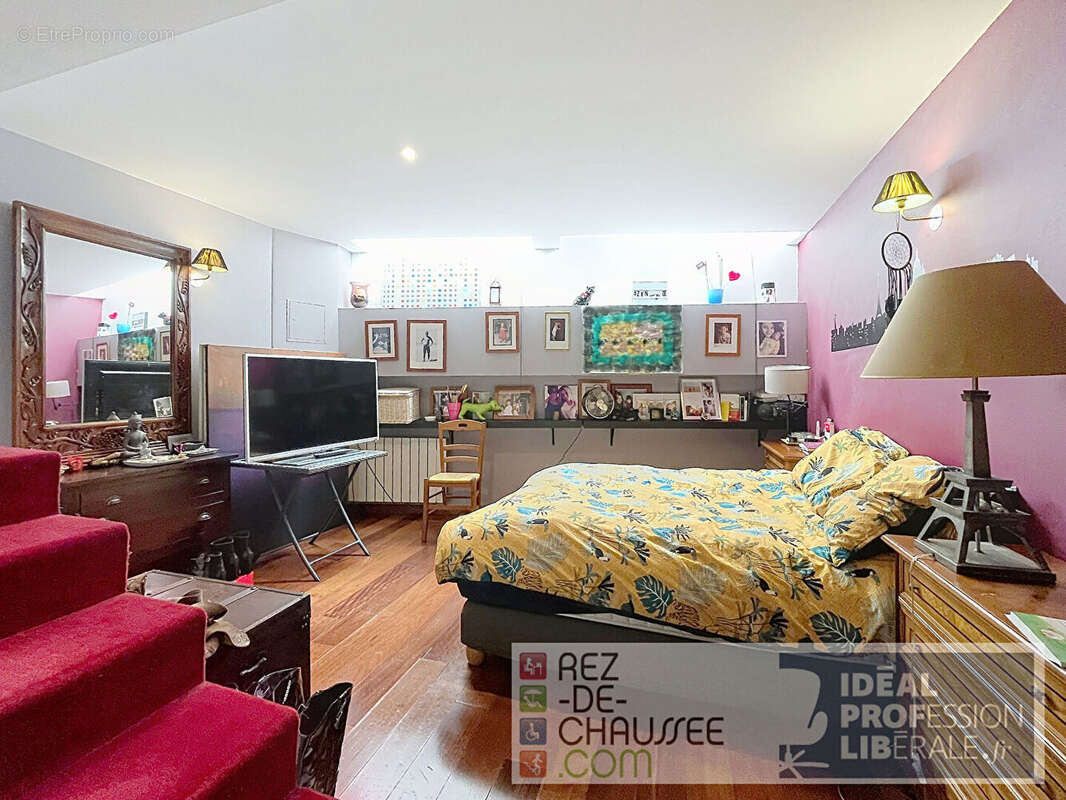 Appartement à NANTERRE