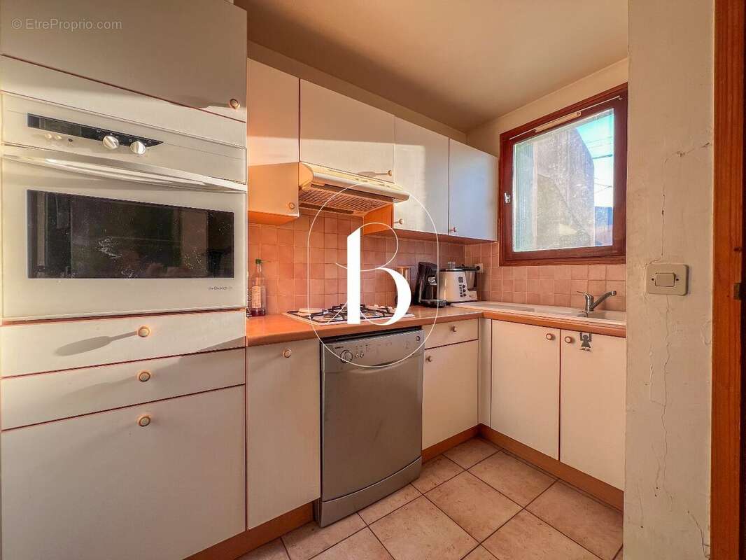 Maison à GOUDARGUES