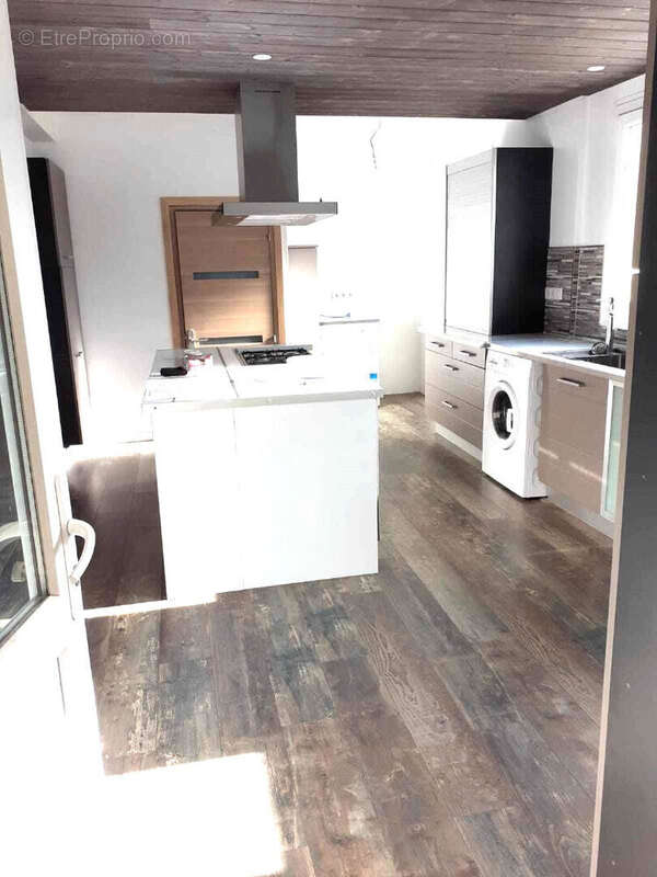 Maison à NIEUL-LE-DOLENT