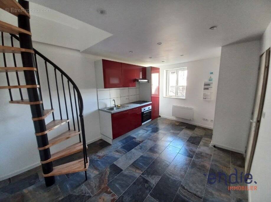 Appartement à BLERE