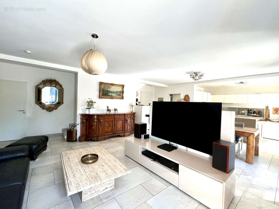 Maison à ENSUES-LA-REDONNE