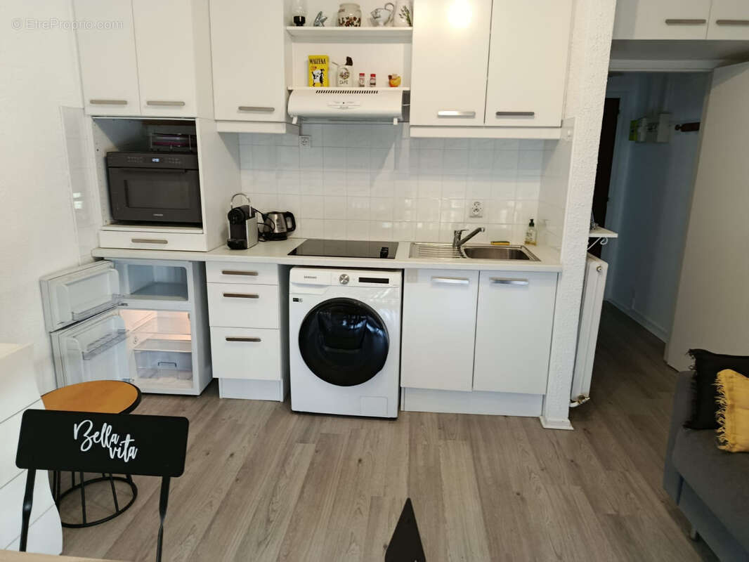 Appartement à GREOLIERES