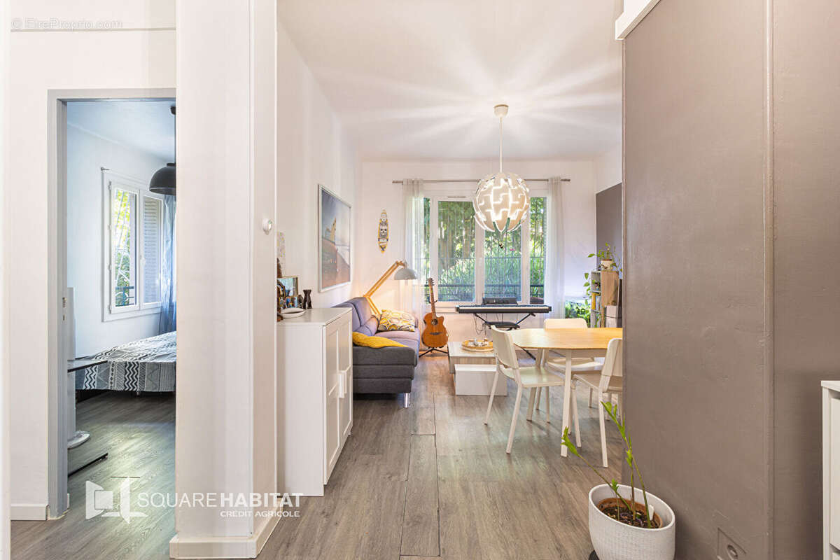 Photo 3 - Appartement à MARSEILLE-9E