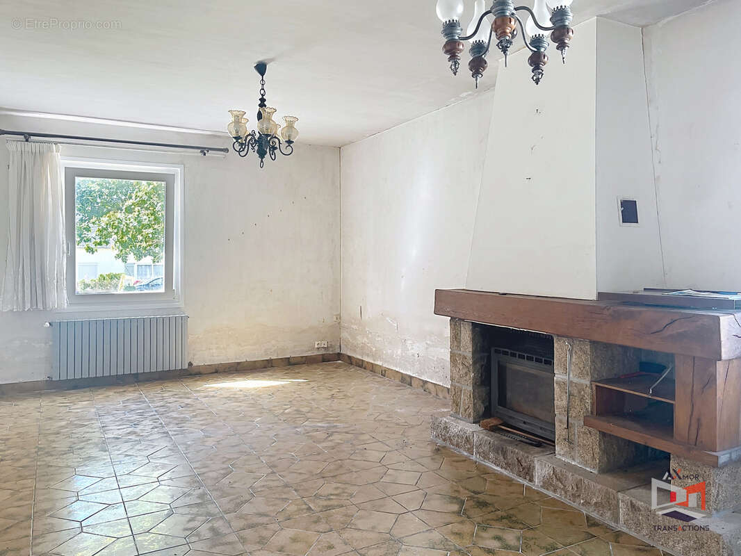 PENVÉNAN : maison néo-bretonne à rénover - photo 4