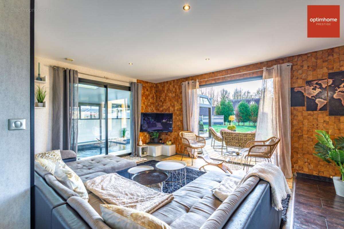 Magnifique maison contemporaine de 300 m² avec piscine intérieure et 5 chambres - photo 40