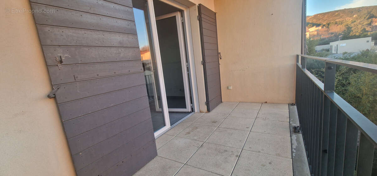 Appartement à COUDOUX