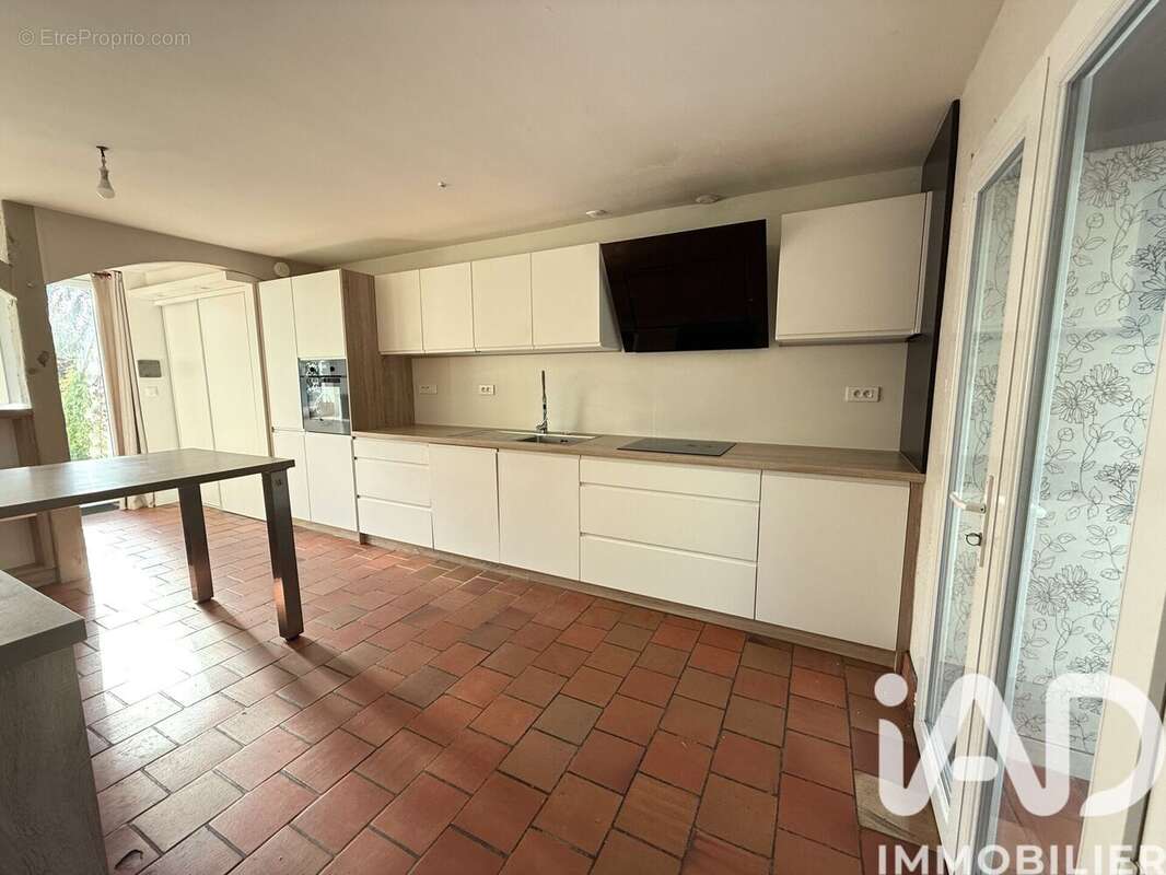 Photo 5 - Maison à AVRILLE