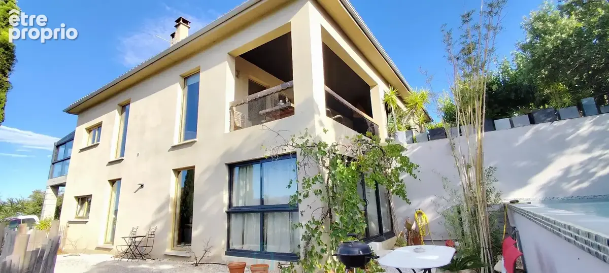 Villa d'architecte 280m²  avec piscine à débordement sur 7 300 m²  Vues panoramiques à 360° - photo 4
