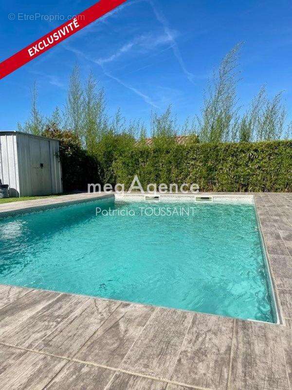 FONSORBES-  Plain-pied 120m2, 4 chambres, bureau, piscine,et grand terrain 900m2, secteur prisé - photo 3