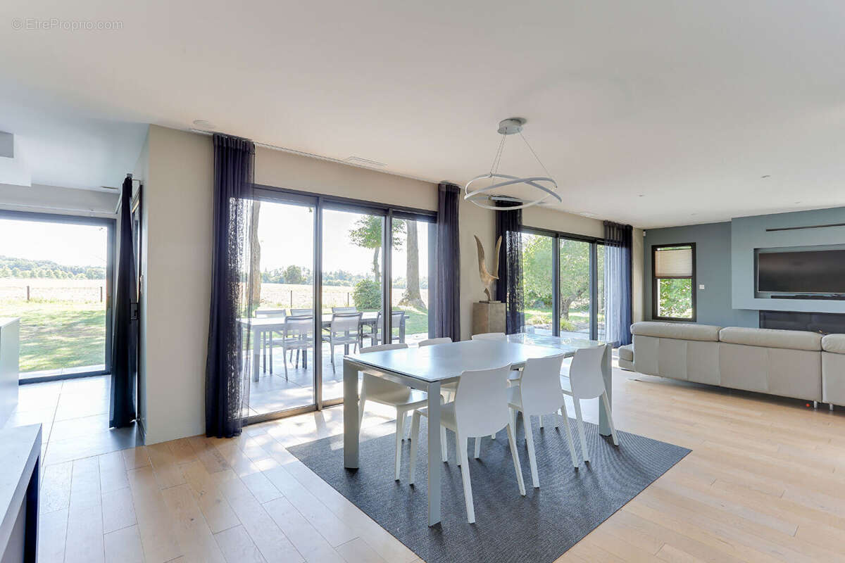 Maison à BRUZ