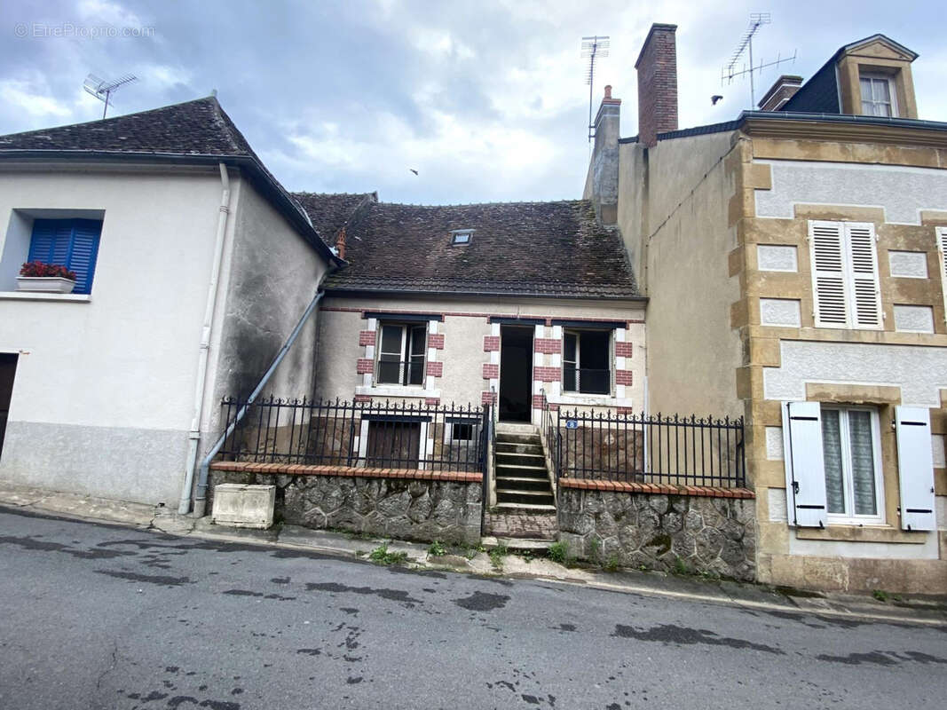 Maison à CHATEAUMEILLANT