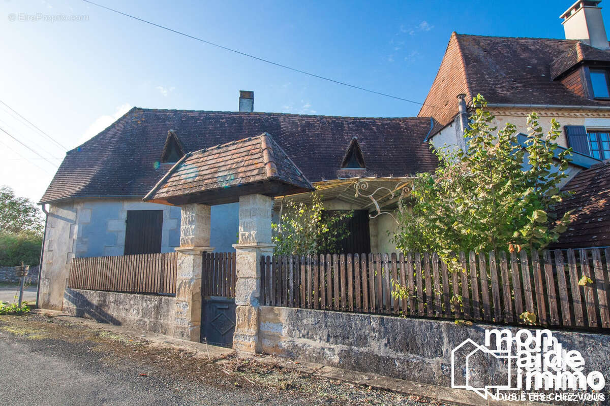 Maison à CORGNAC-SUR-L'ISLE