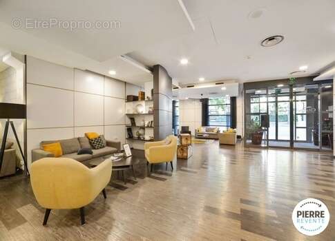 Appartement à PARIS-11E