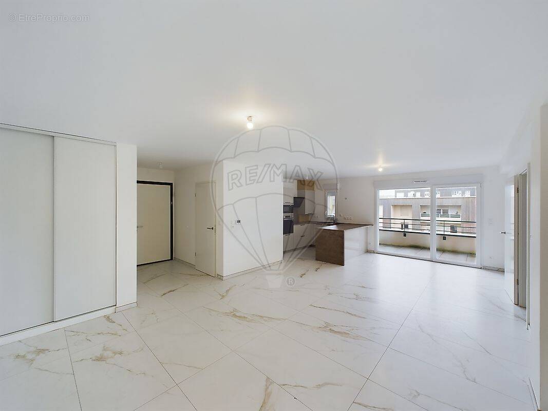 Appartement à AUDUN-LE-TICHE