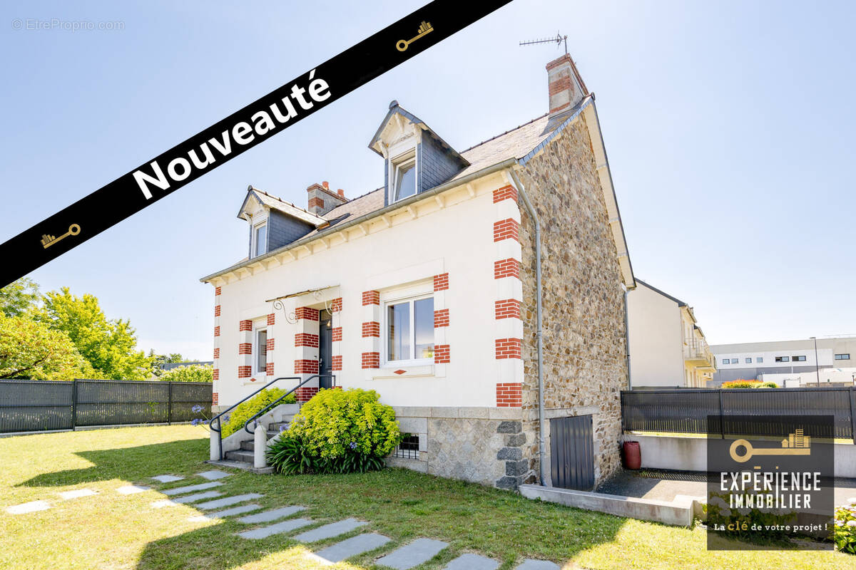 Maison à YFFINIAC