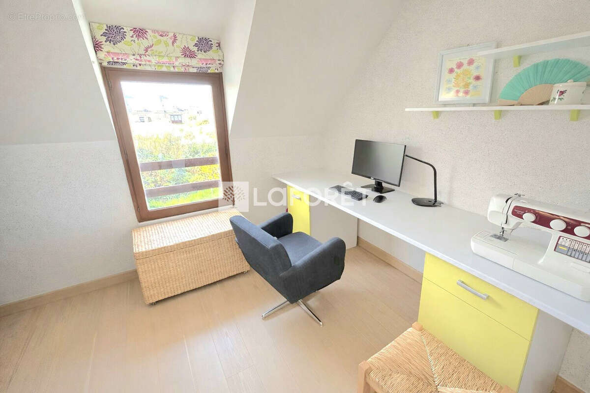 Maison à LA TURBALLE
