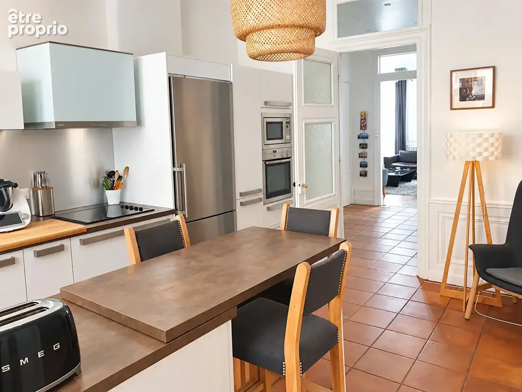 Exclusivité - Appartement de 4 pièces avec balcon - Lyon 6 Place M.Lyautey - photo 8