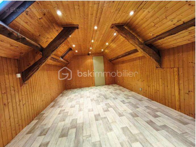 Maison à SAINT-JEOIRE-PRIEURE