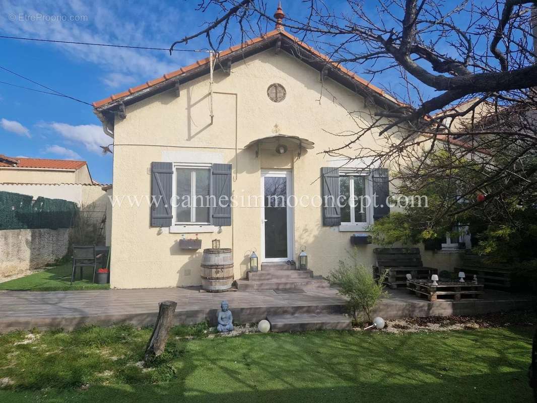 Appartement à LES PENNES-MIRABEAU