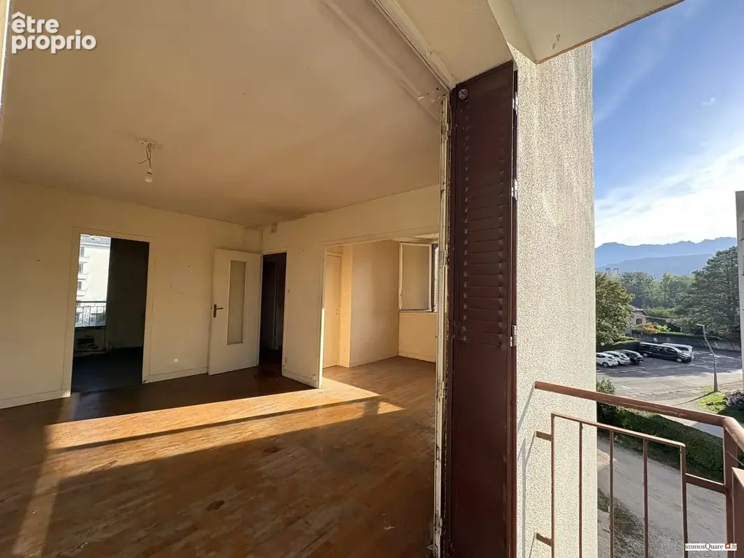 Appartement 4 pièces 65 m² à vendre à La Tronche (38700) - photo 5