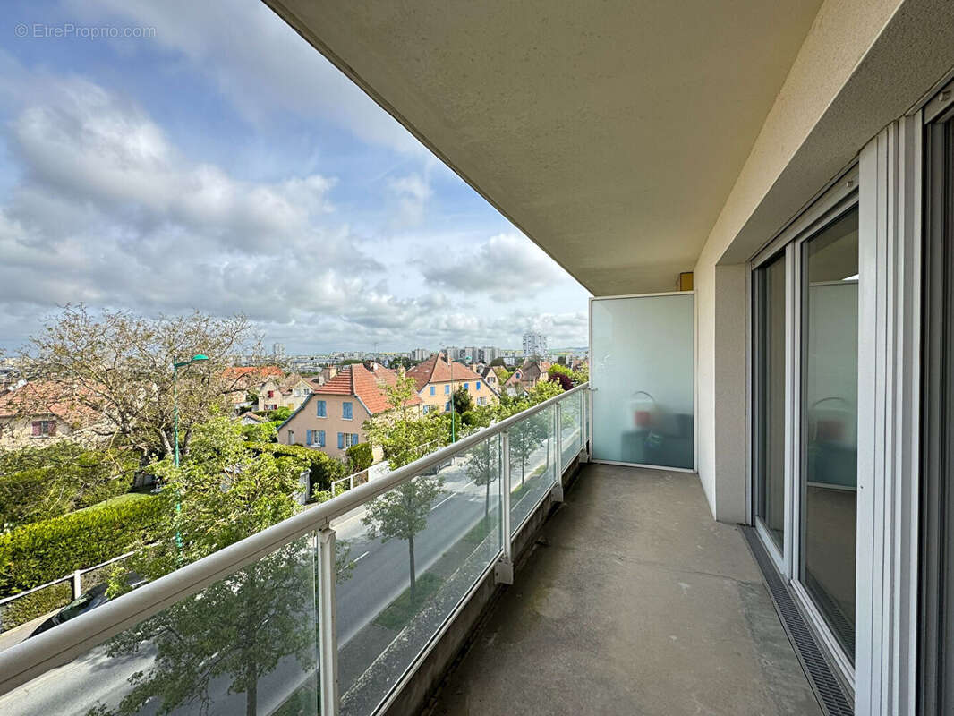 Appartement terrasse type 3  - 76 m² - secteur pommery - photo 3