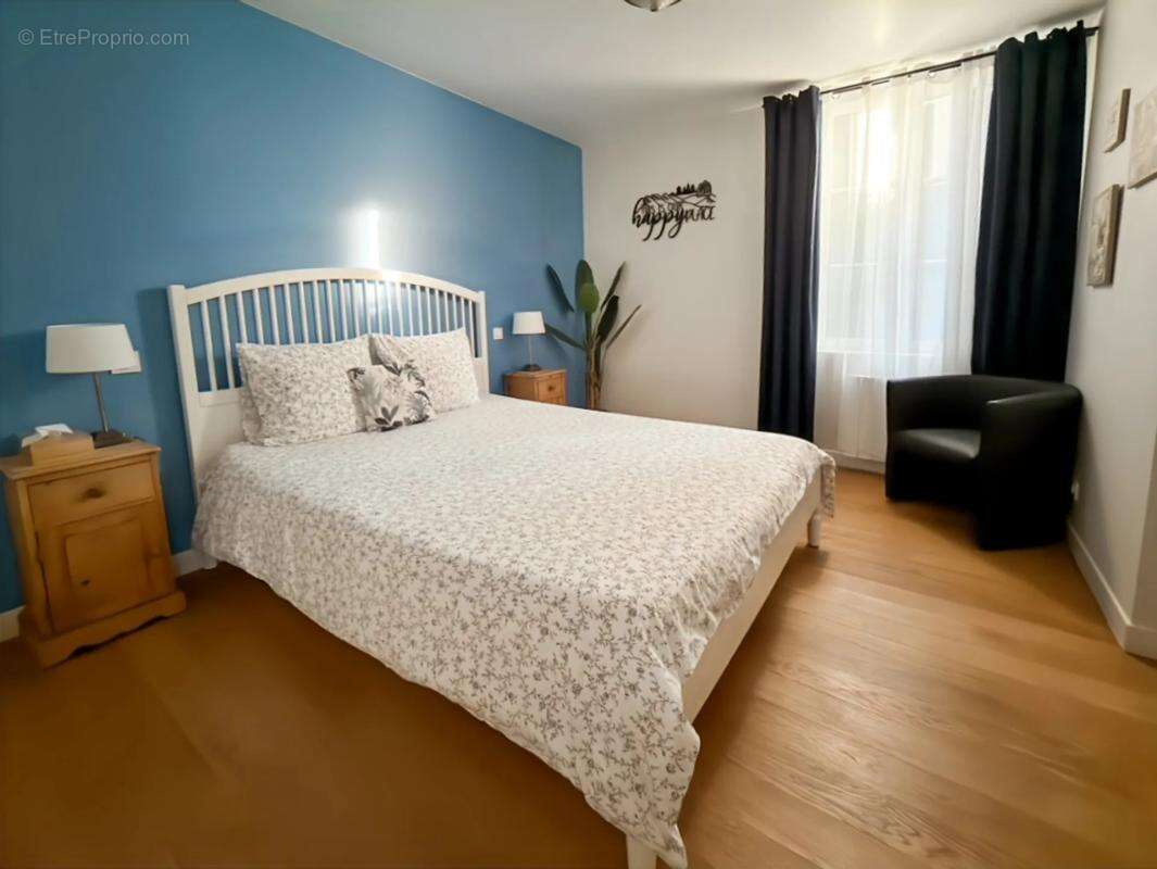 Appartement à EQUEMAUVILLE