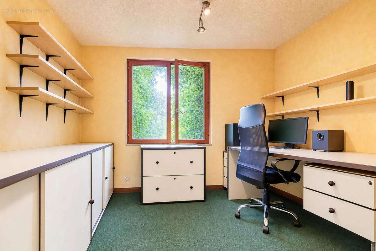 Joli pavillon de 132 m² avec 4 chambres sans vis à vis - photo 16