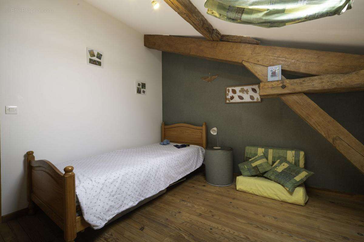 Maison à LAMONTJOIE