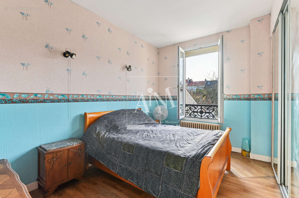 Maison à NANTERRE