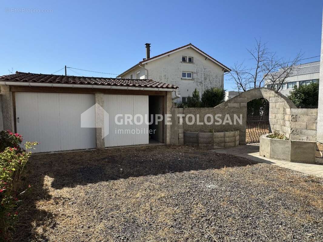 Appartement 75 m² à Castres  - photo 5