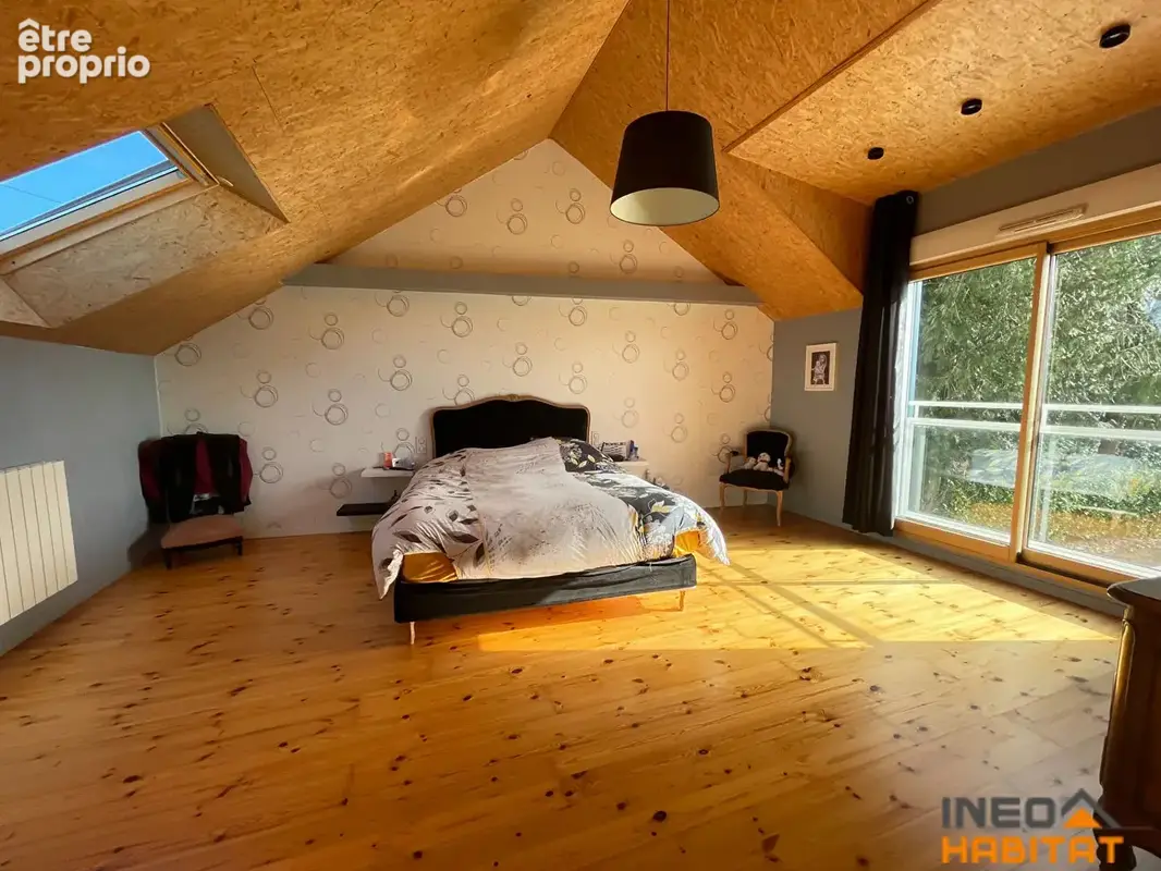 Longère rénovée LA MEZIERE - 7 pièce(s) - 192 m2 - photo 12