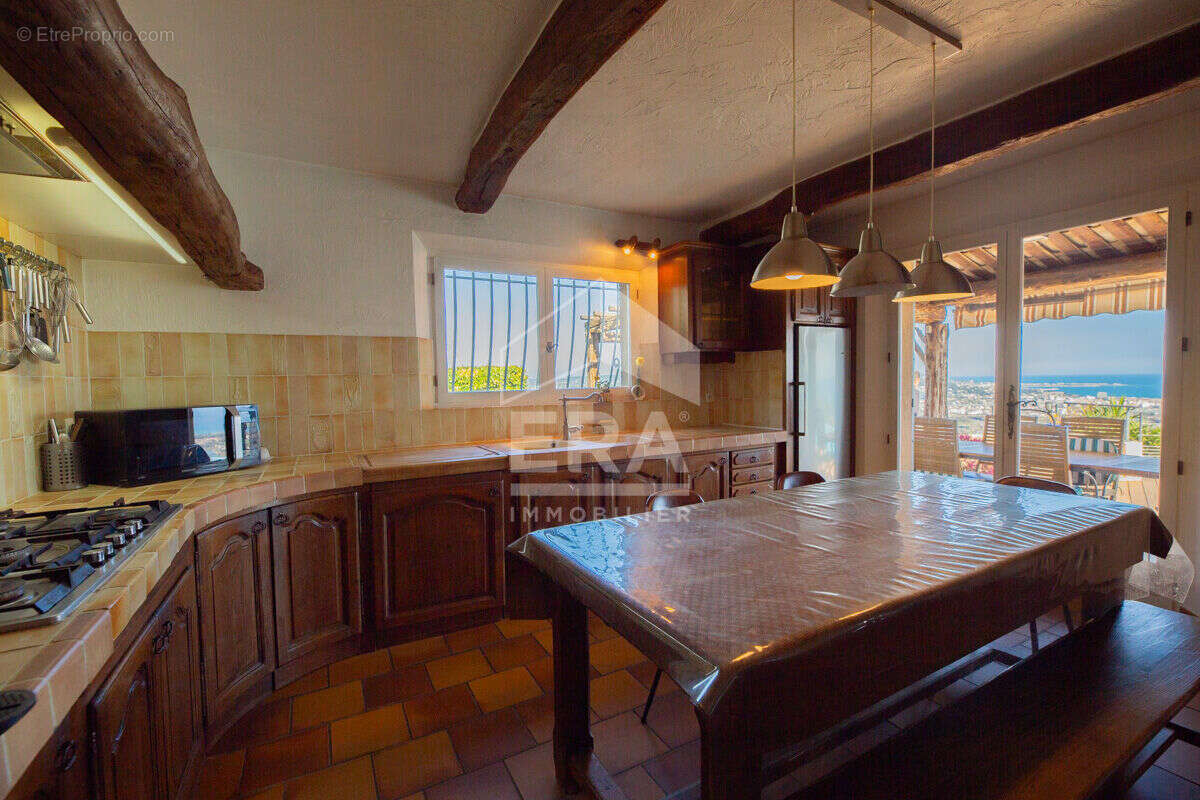 Maison à MANDELIEU-LA-NAPOULE