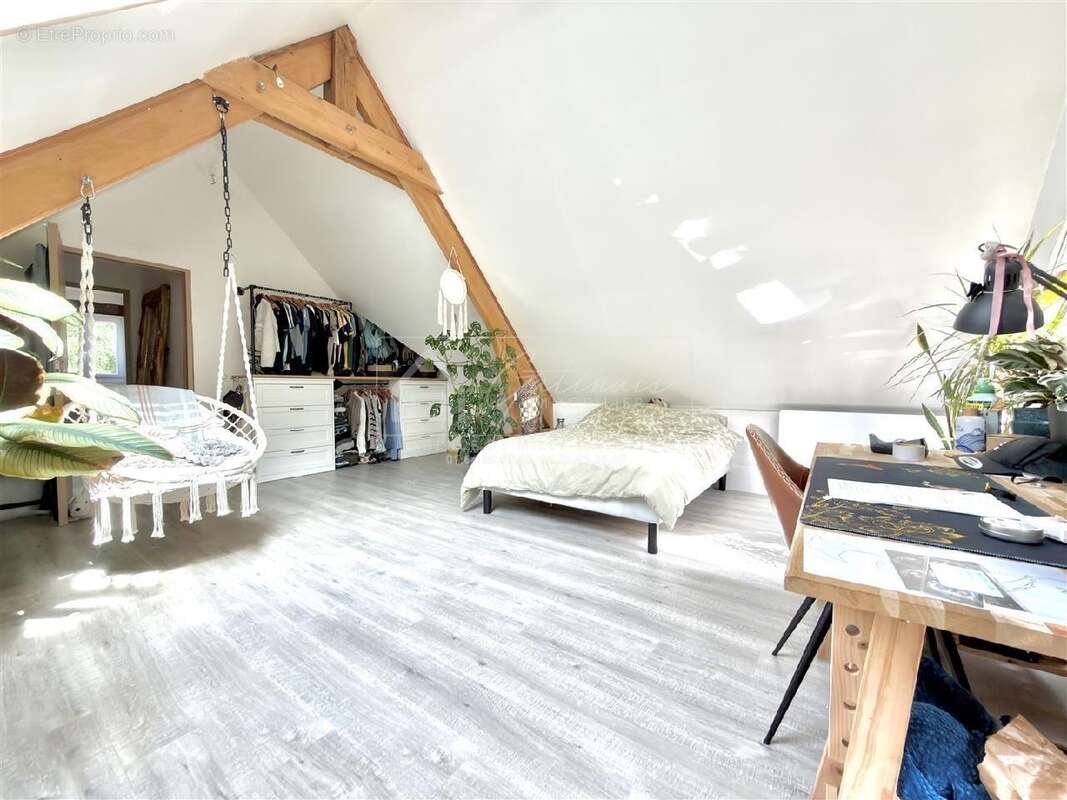 Maison à NOISY-SUR-ECOLE