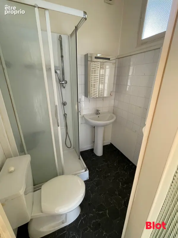 Maison 5 pièces 81 m² à vendre à Fougeres (35300) - photo 7