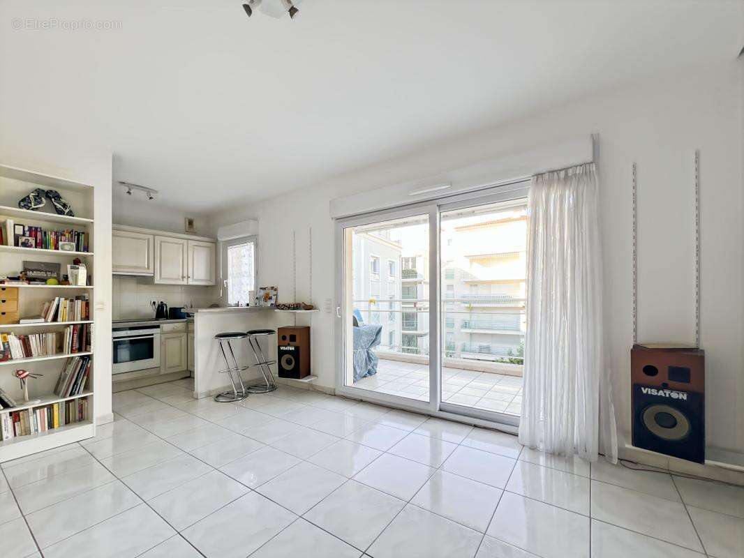 Appartement à SAINT-RAPHAEL