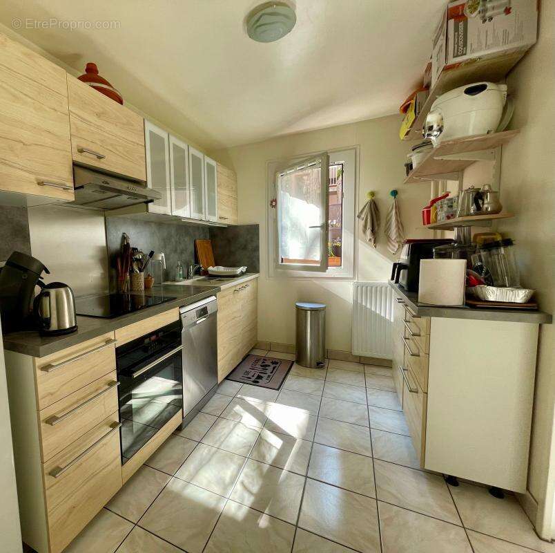 Appartement à LES ULIS