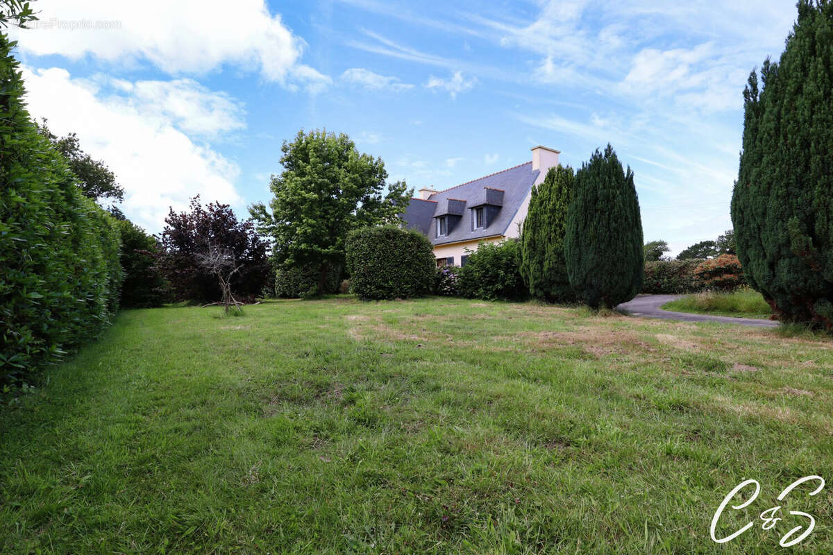 Maison à PLOMEUR