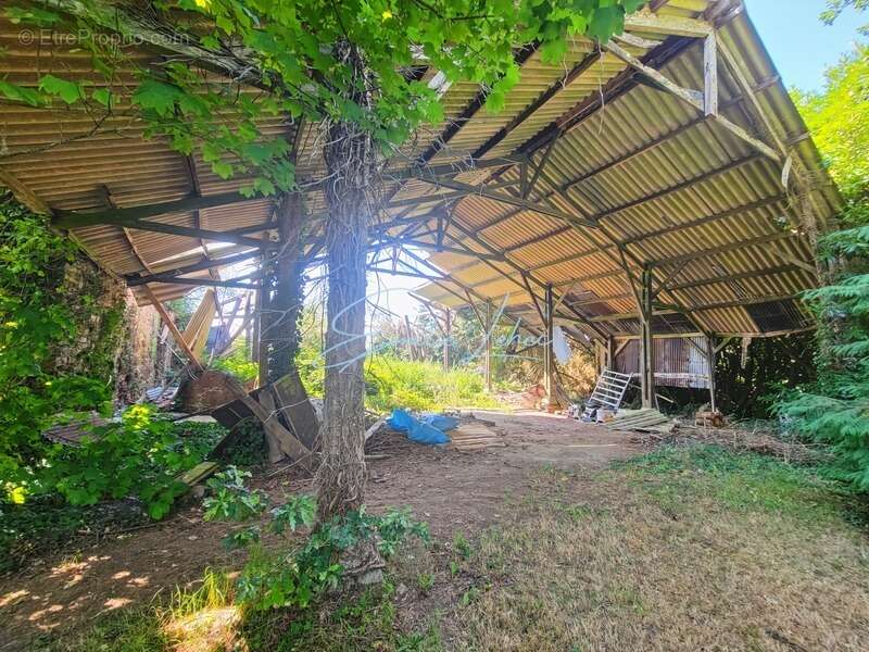 Melgven – Propriété de caractère de 197 m² avec dépendances en pierre sur plus de 8 600 m² de terrain - photo 18