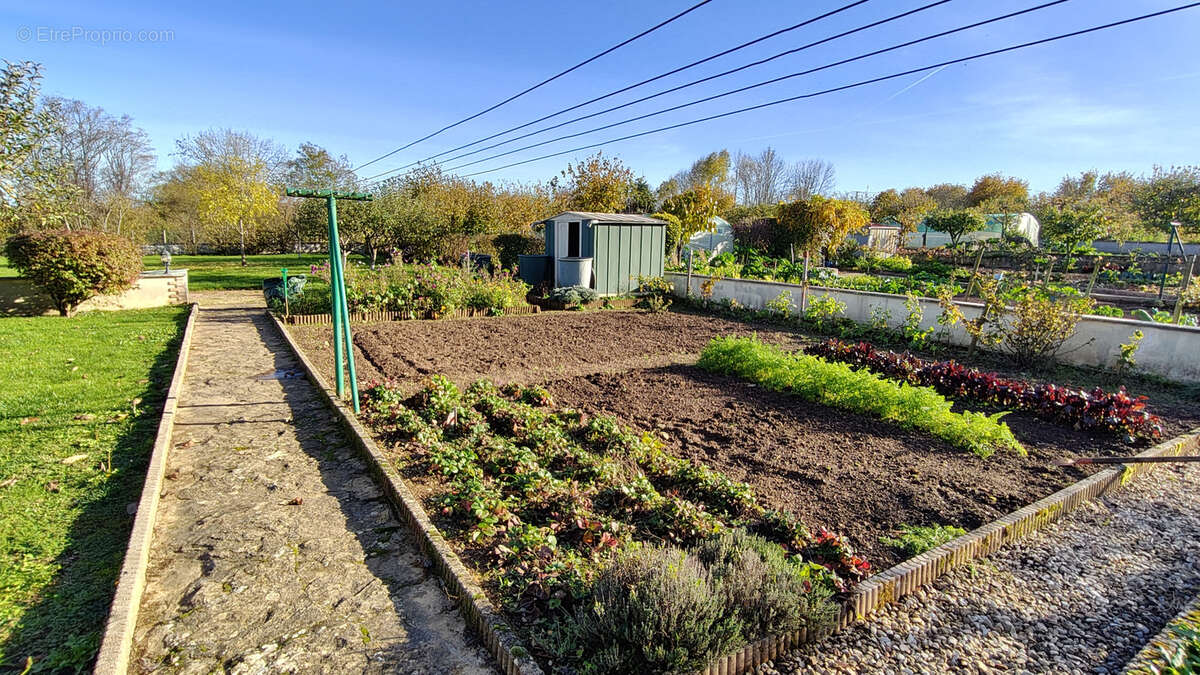 Maison à ARNAY-LE-DUC