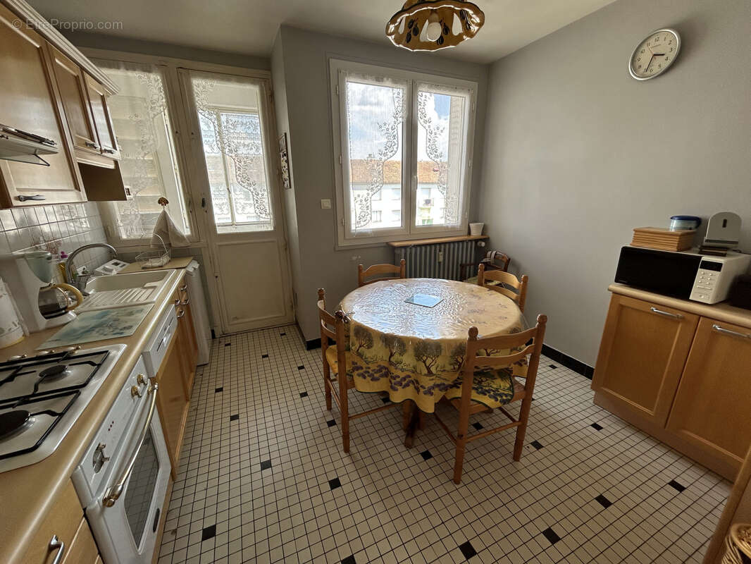 Appartement à AURILLAC