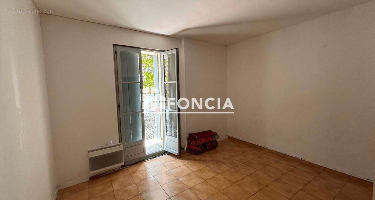  À VENDRE – Appartement T2 de 52 m² à rénover – Quartier Gambetta -RENTABILITÉ BRUTE D’ENVIRON 9 % - photo 3