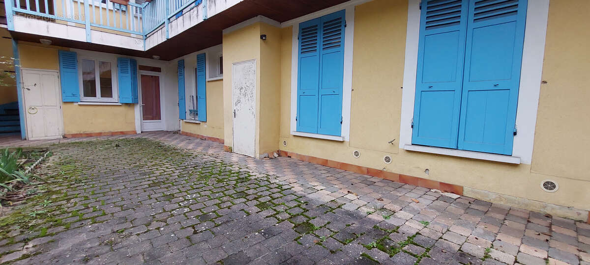 Appartement à MONTEREAU-FAULT-YONNE